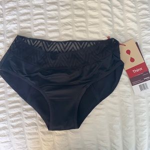 Thinx Hiphugger underwear: super absorbency